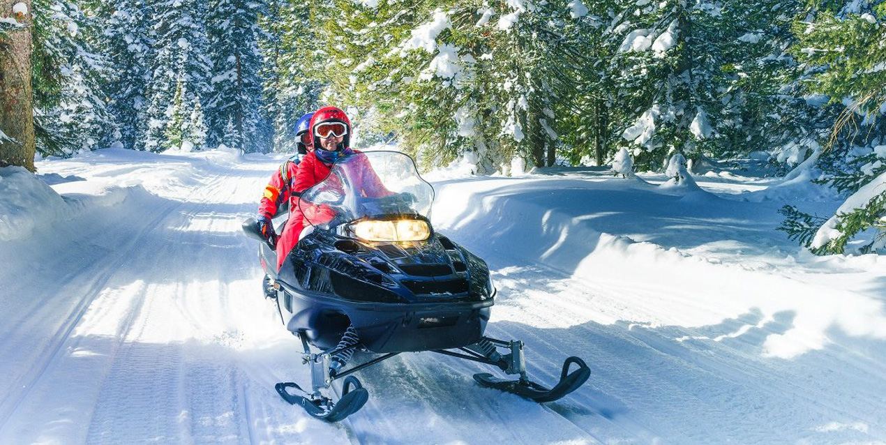 Snowmobile.jpg